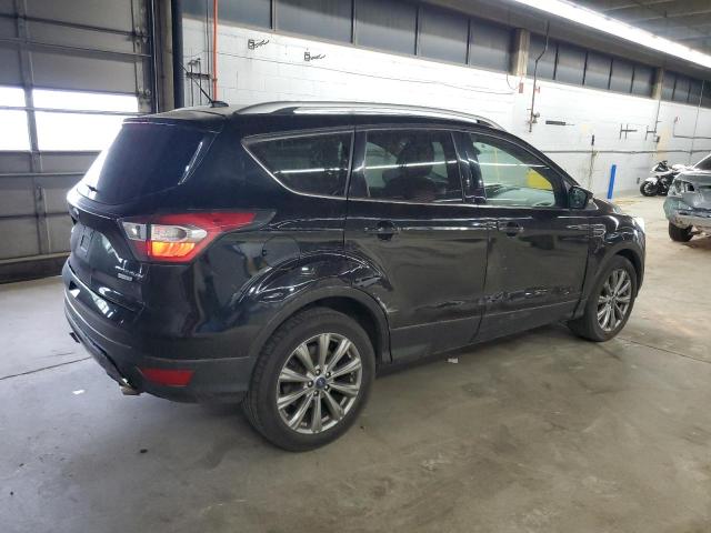 Паркетники FORD ESCAPE 2017 Черный