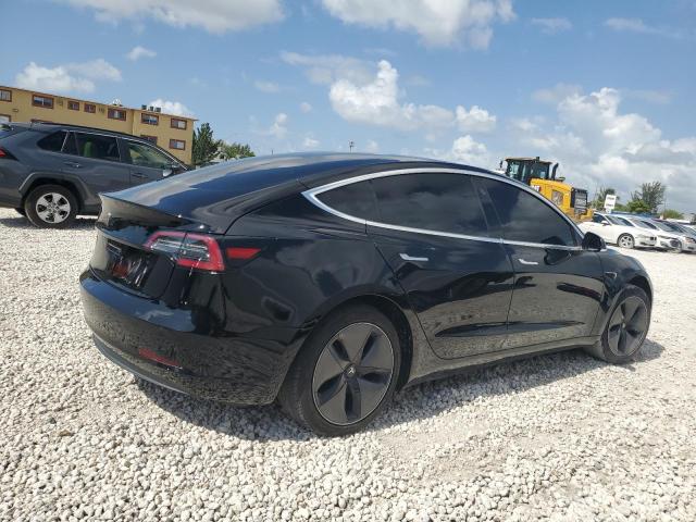  TESLA MODEL 3 2019 Czarny