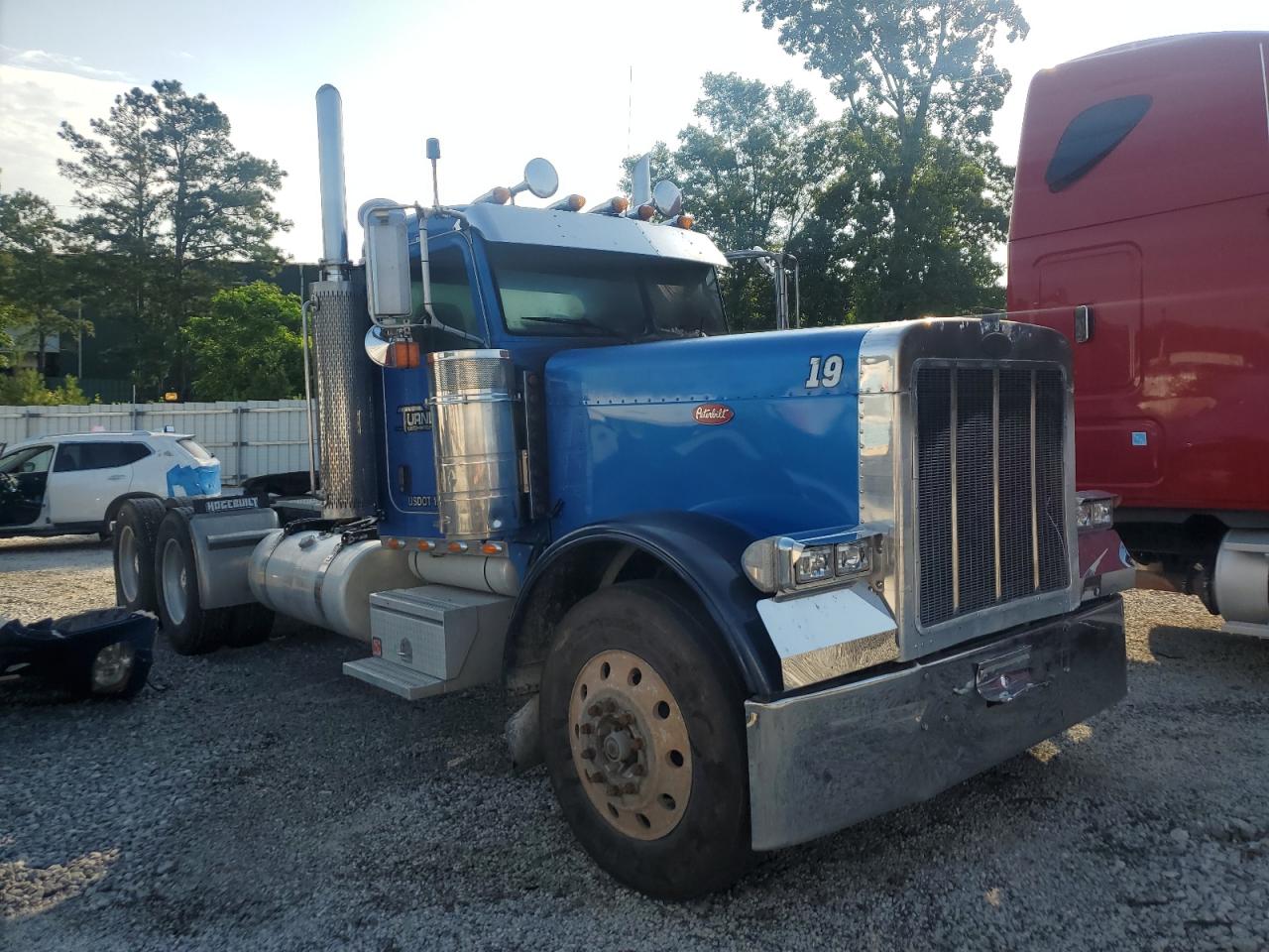 Loganville, GA에서 판매 중인 2006 Peterbilt 379 Semi Truck - Burn - Engine