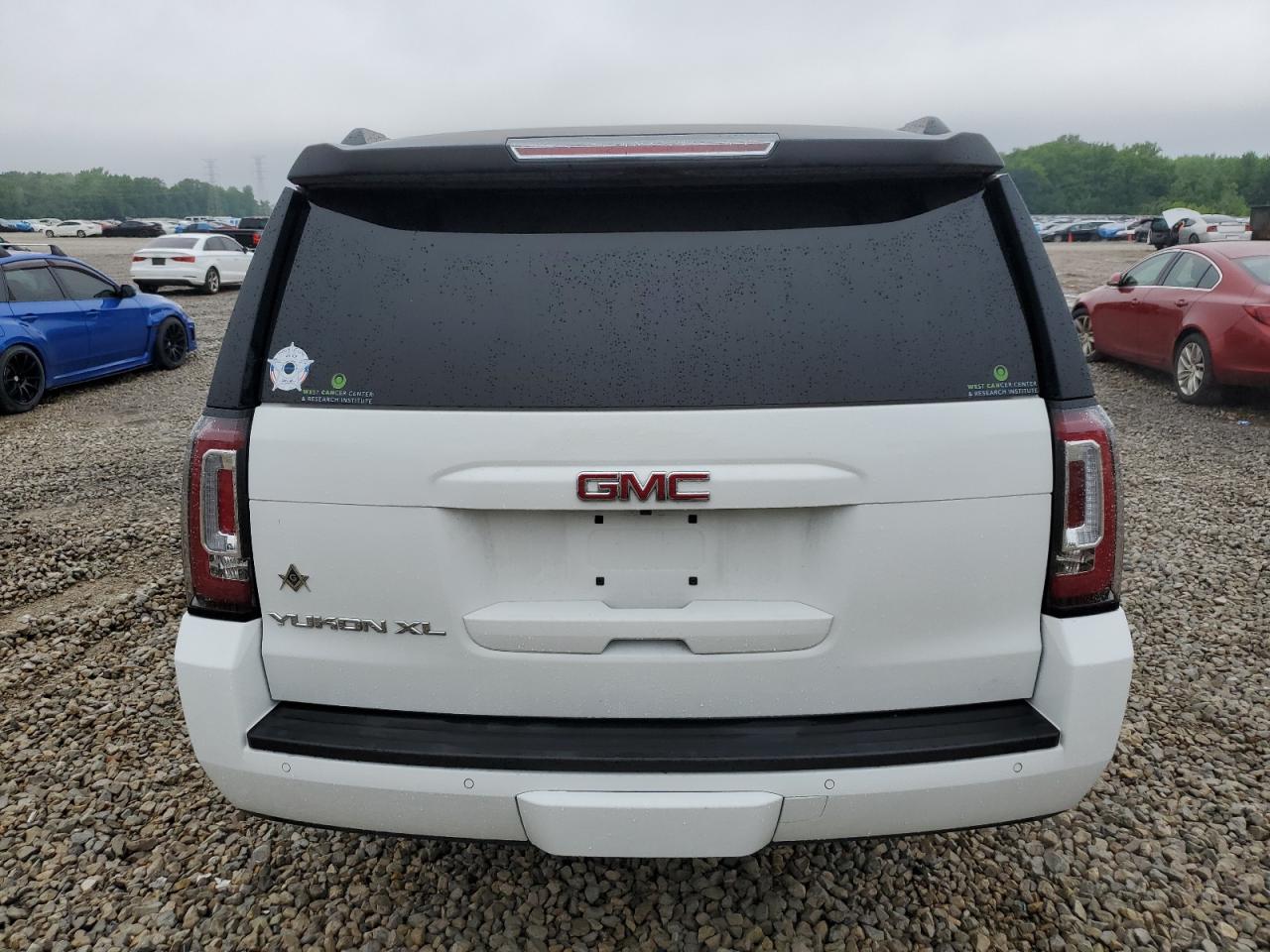 2016 GMC Yukon Xl C1500 Slt VIN: 1GKS1GKC4GR319983 Lot: 56737925