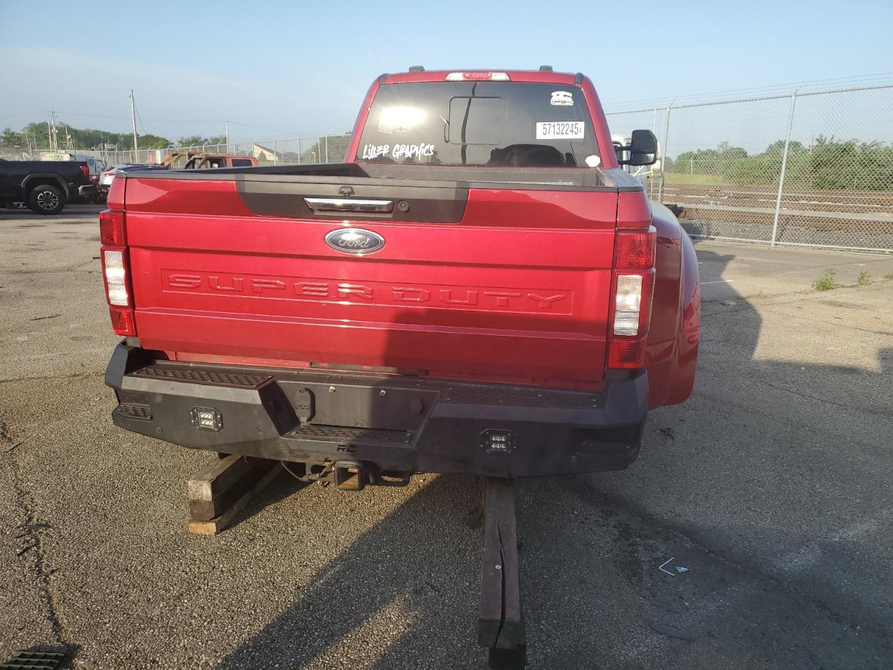 2022 Ford F350 Super Duty VIN: 1FT8W3DT3NED39045 Lot: 57132245
