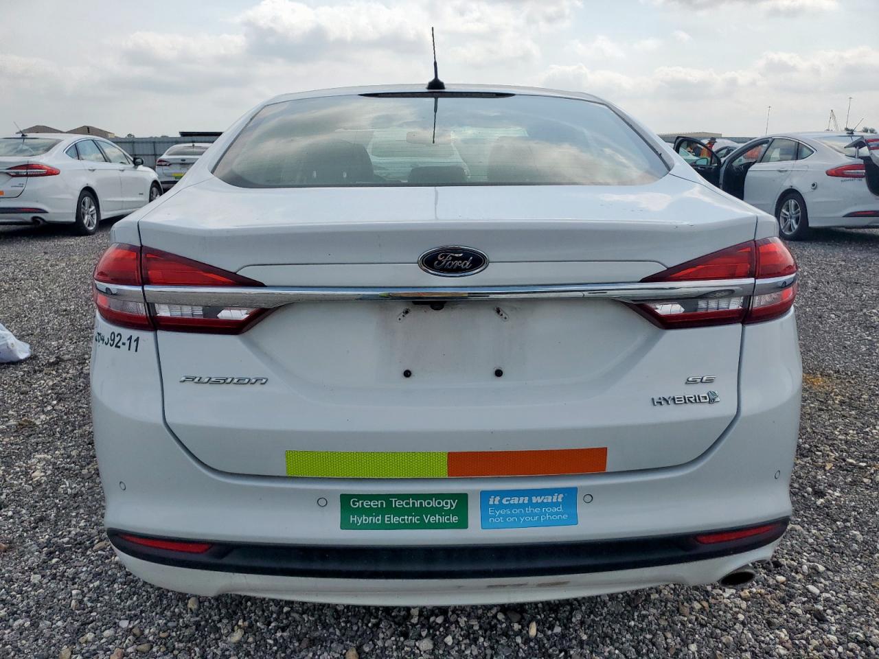 2017 Ford Fusion Se Hybrid VIN: 3FA6P0LU6HR409609 Lot: 54034955