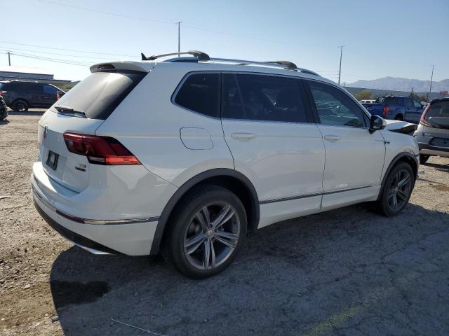  VOLKSWAGEN TIGUAN 2018 Белый