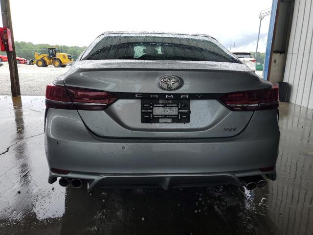  TOYOTA CAMRY 2018 Серебристый