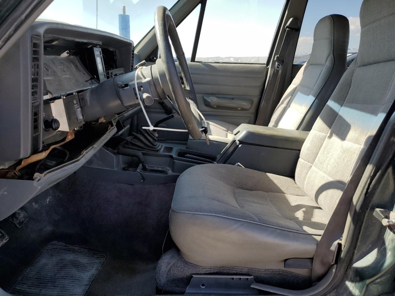 1994 Jeep Cherokee Se VIN: 1J4FJ28SXRL254748 Lot: 55060585