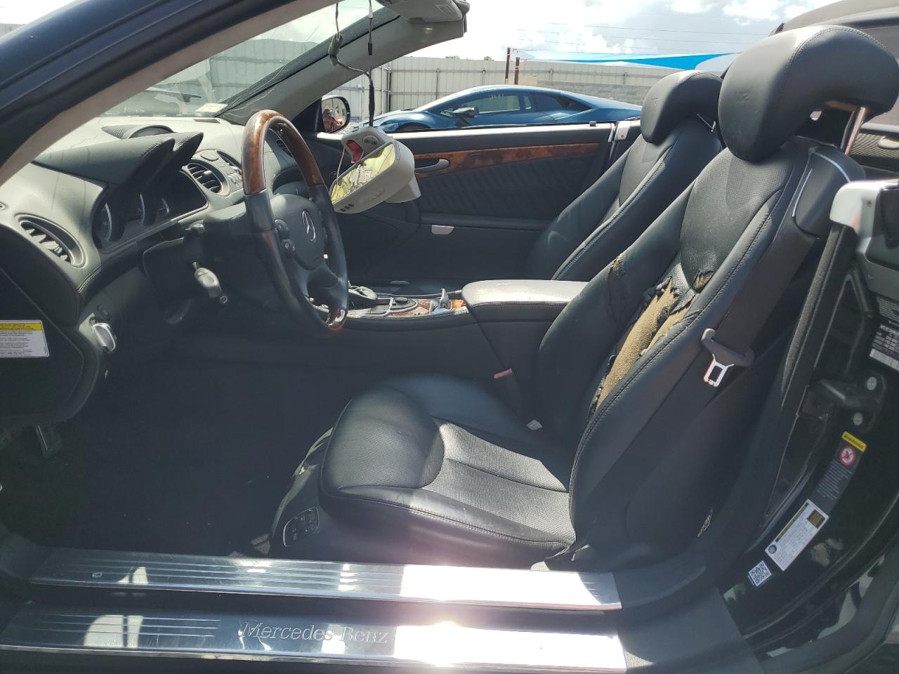 2007 Mercedes-Benz Sl 600 VIN: WDBSK77F27F117199 Lot: 58724645