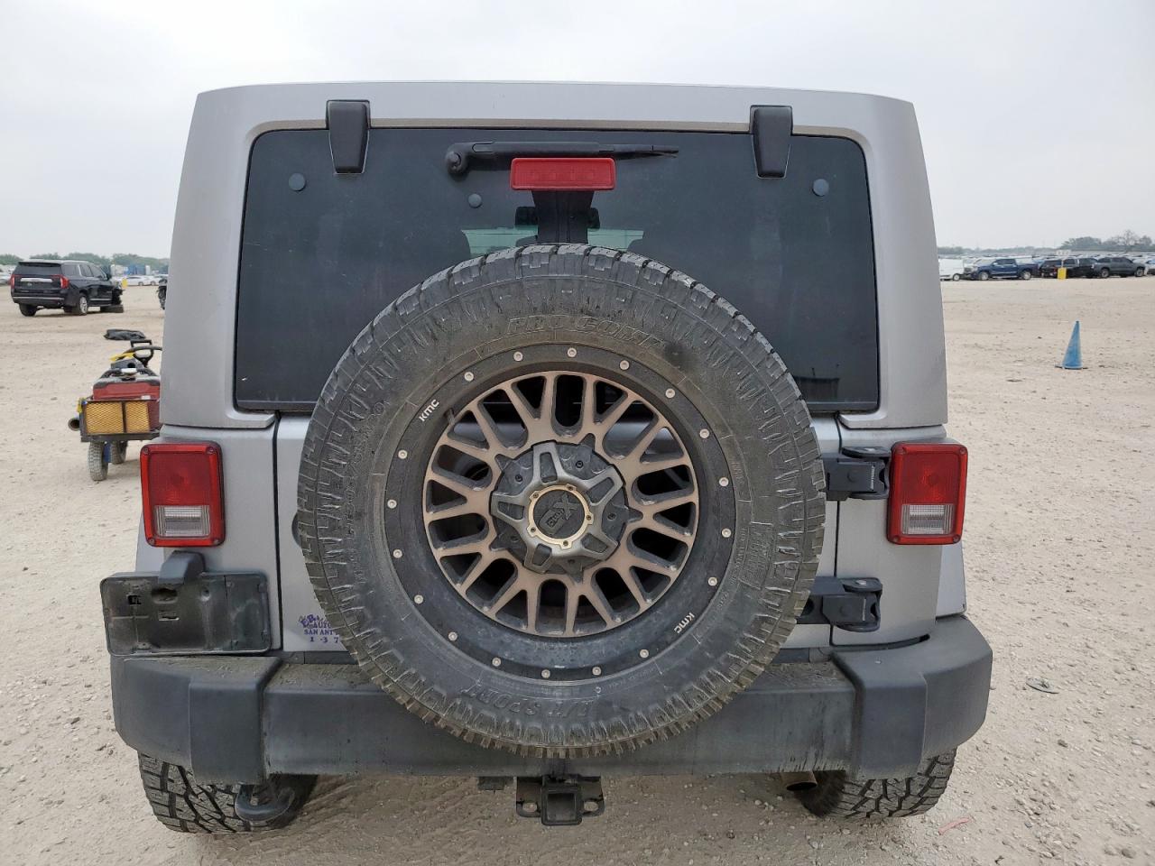 2014 Jeep Wrangler Unlimited Rubicon VIN: 1C4HJWFG3EL322449 Lot: 57187665
