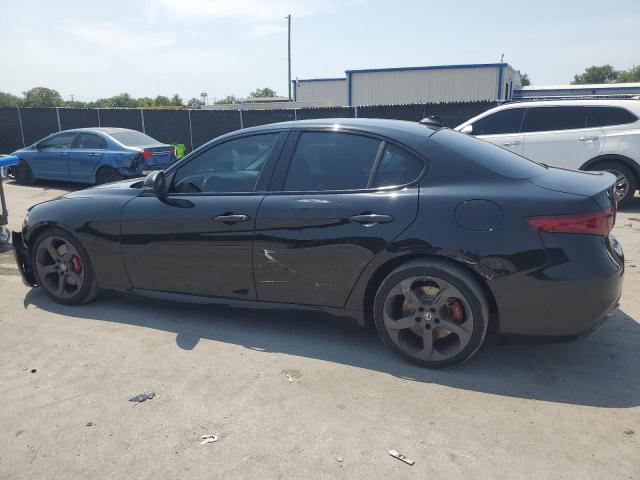  ALFA ROMEO GIULIA 2018 Чорний