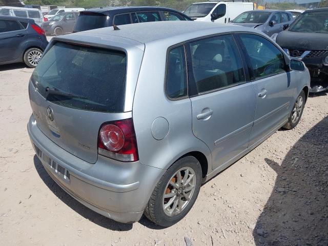 2009 VOLKSWAGEN POLO BLUEM
