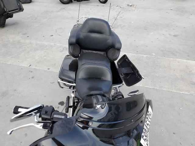  HARLEY-DAVIDSON FL 2016 Чорний