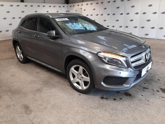 2016 MERCEDES BENZ GLA 200 D