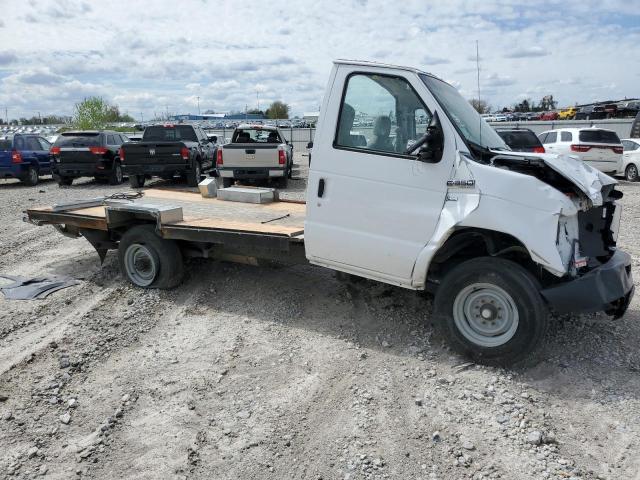 2018 Ford Econoline E350 Super Duty Cutaway Van