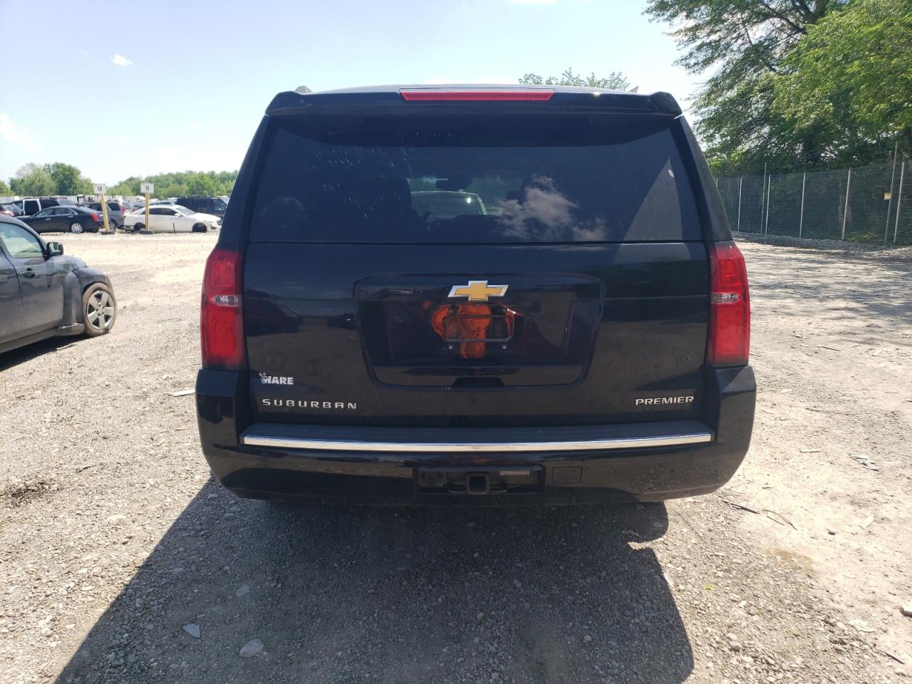 2019 Chevrolet Suburban K1500 Premier VIN: 1GNSKJKC3KR327787 Lot: 56548305