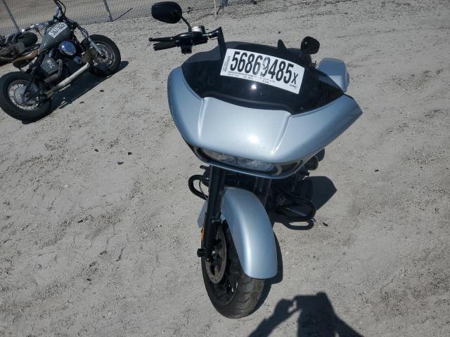  HARLEY-DAVIDSON FL 2023 Серебристый