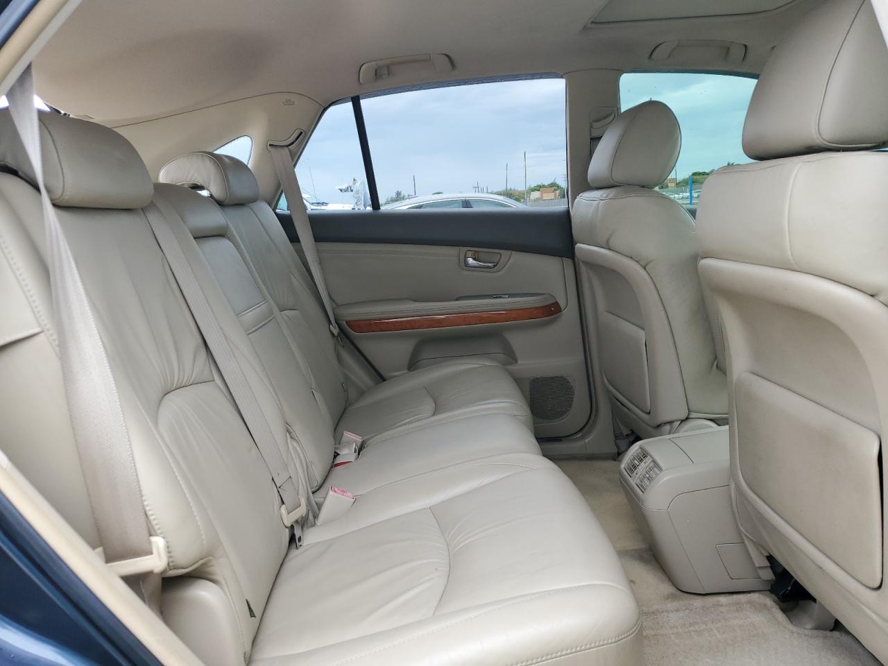 2004 Lexus Rx 330 VIN: JTJGA31U040010948 Lot: 56669625