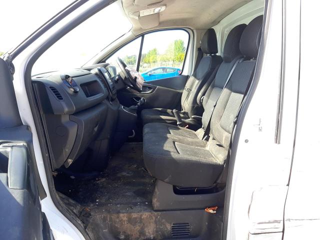 2018 VAUXHALL VIVARO 290
