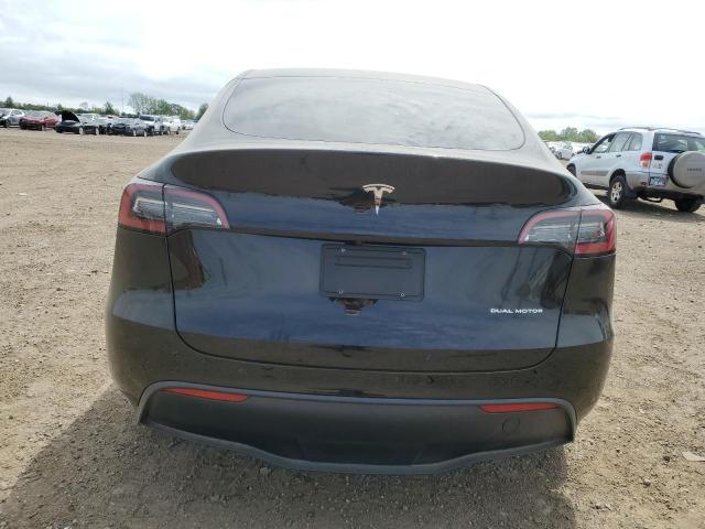 TESLA MODEL Y 2022 Черный