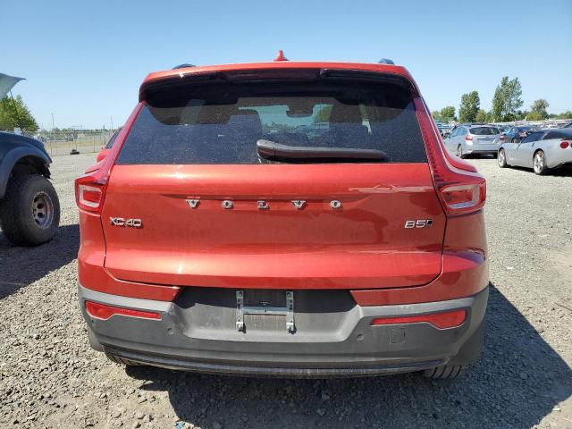  VOLVO XC40 ULTIM 2024 Красный