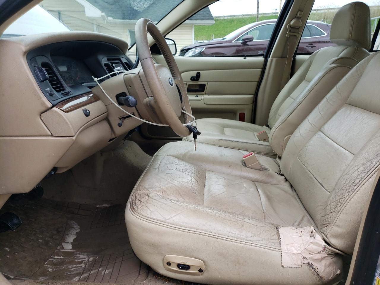 2008 Ford Crown Victoria Lx VIN: 2FAFP74V28X111057 Lot: 55823675