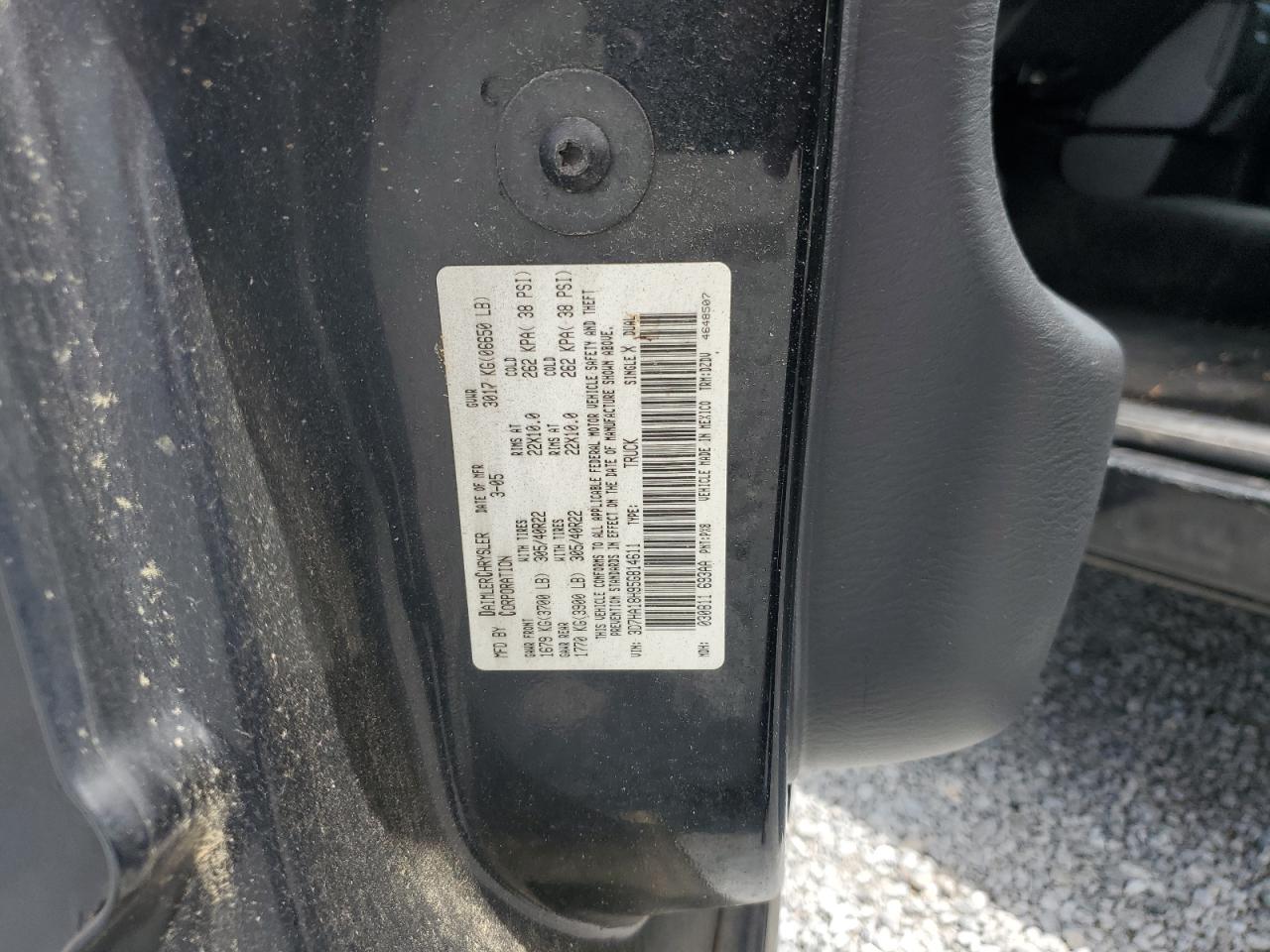 2005 Dodge Ram Srt10 VIN: 3D7HA18H95G814611 Lot: 57779255