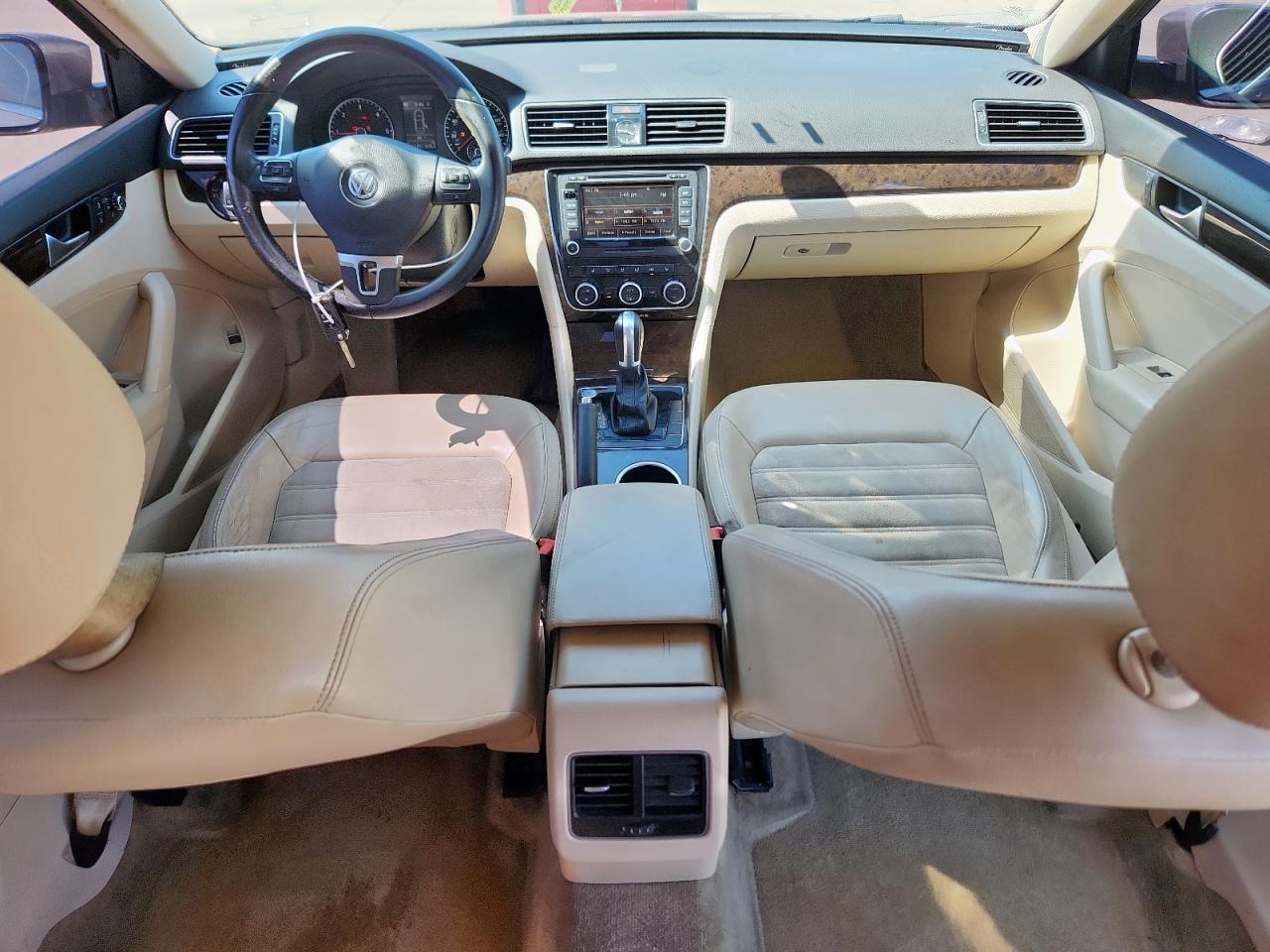 2015 Volkswagen Passat Sel VIN: 1VWCV7A33FC051478 Lot: 58621395