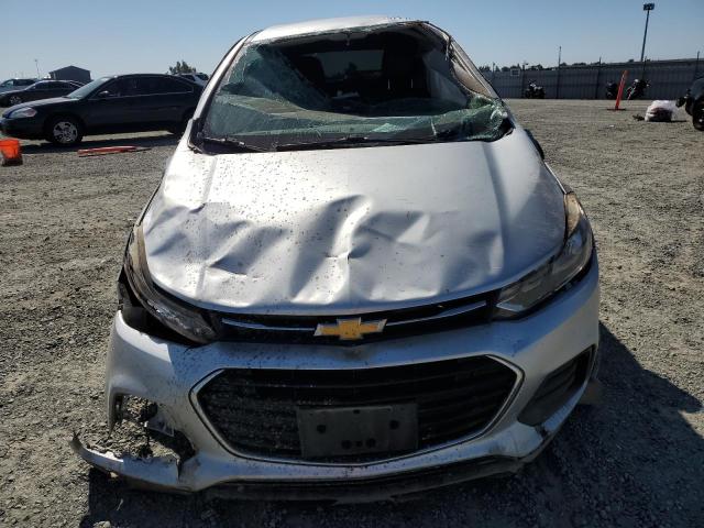  CHEVROLET TRAX 2018 Silver