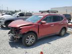 2015 Nissan Rogue S იყიდება Mentone-ში, CA - Front End