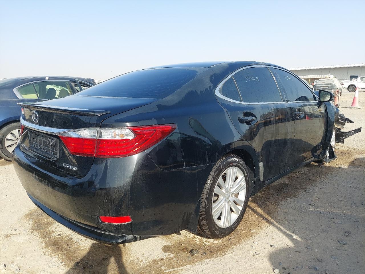 JTHBK1GG0E2129927 - 2014 Lexus ES - #undefined