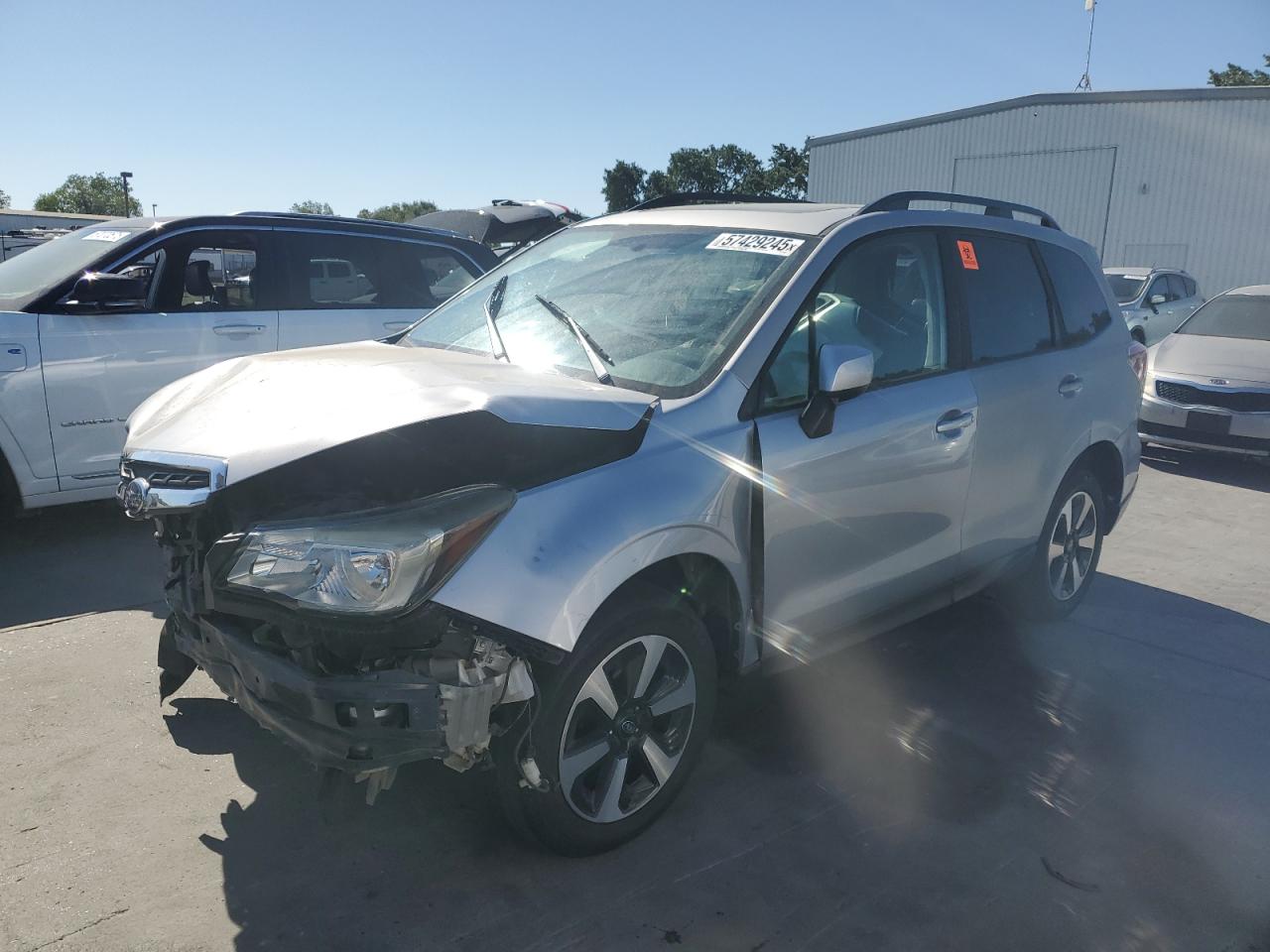 2017 Subaru Forester 2.5I Premium на продаже в Sacramento, CA - Front End