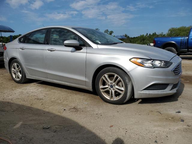  FORD FUSION 2018 Silver