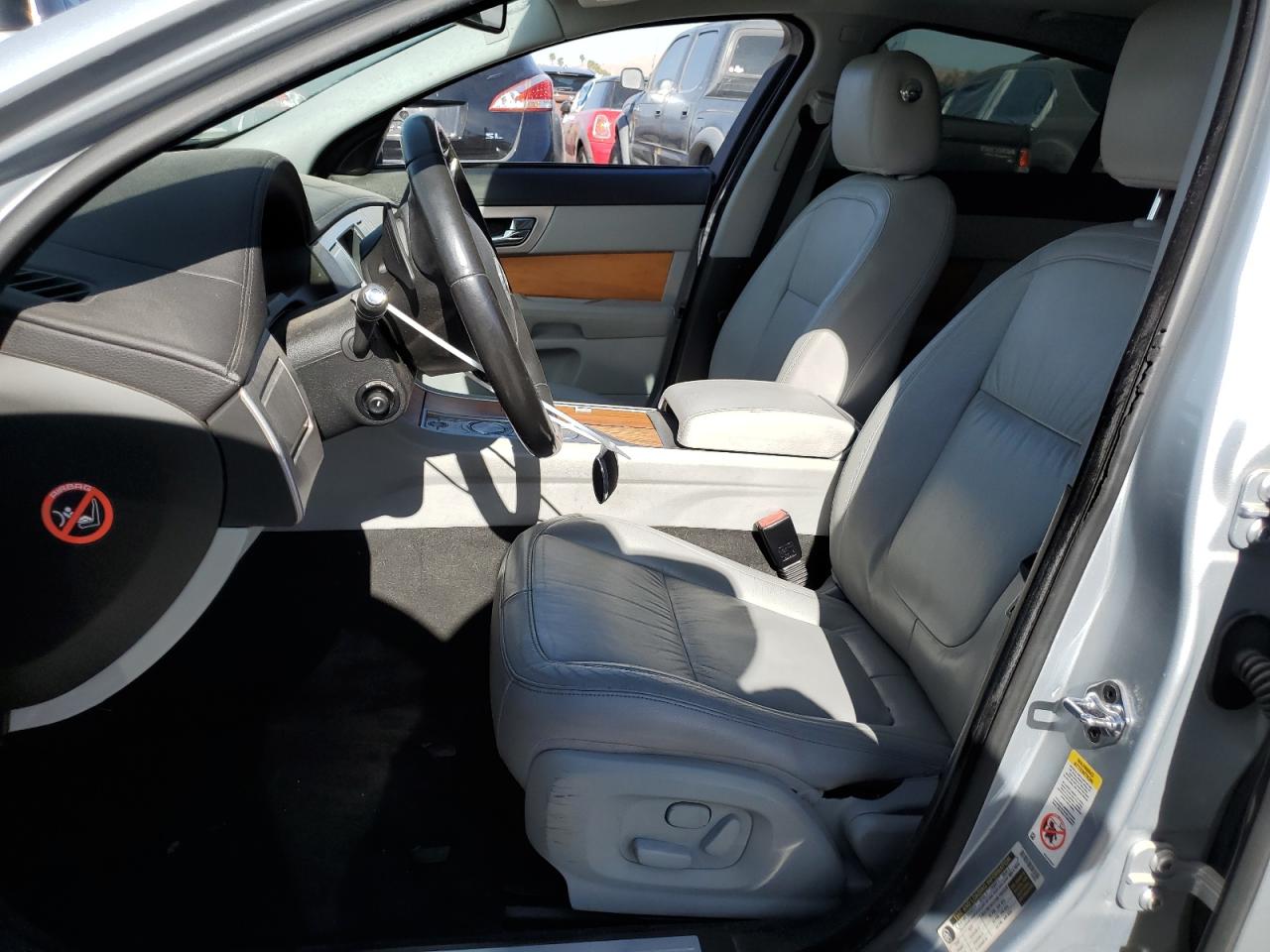 2010 Jaguar Xf Luxury VIN: SAJWA0FA1AHR59497 Lot: 58203105