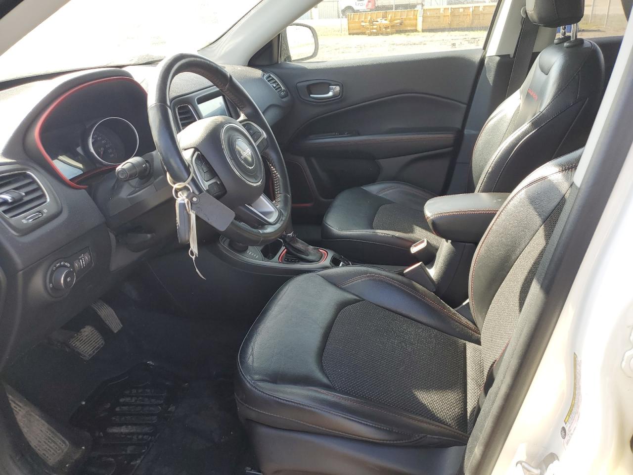 2018 Jeep Compass Trailhawk VIN: 3C4NJDDB9JT265364 Lot: 52009185