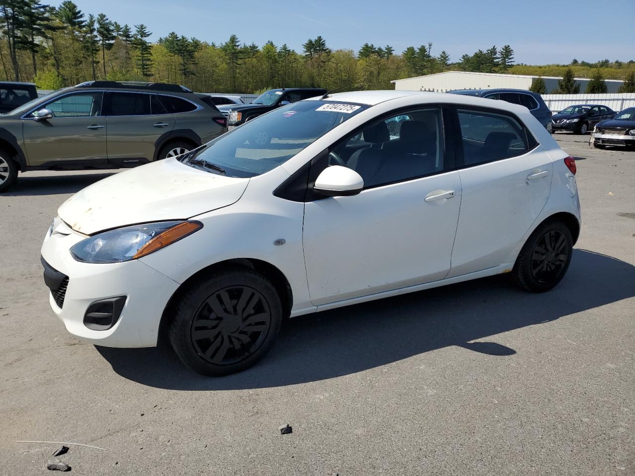 2014 Mazda Mazda2 Sport zu verkaufen in Windham, ME - Side