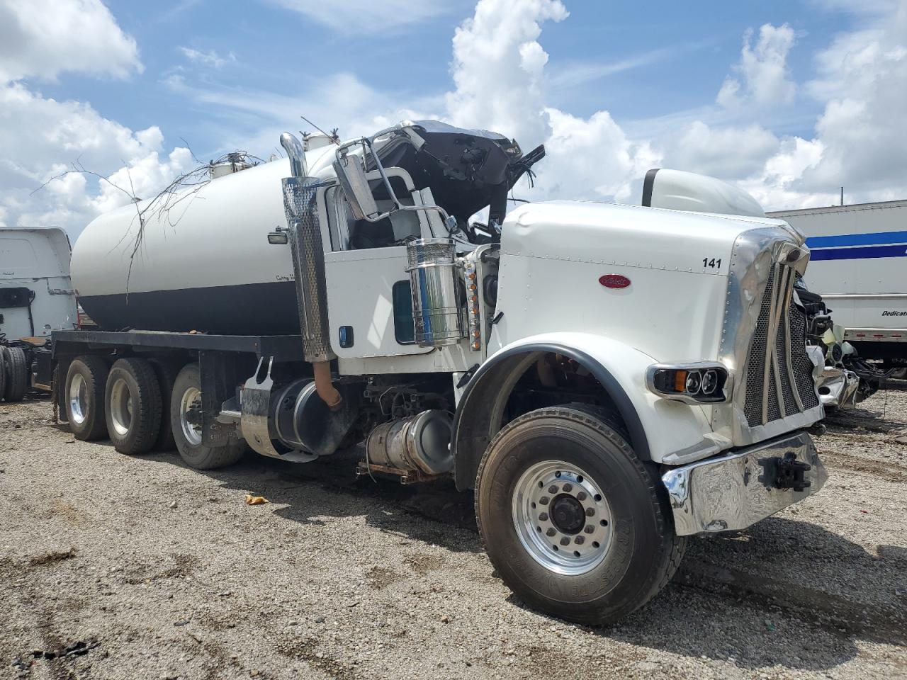 2020 Peterbilt 389 Vacuum Truck for Sale in Columbus, OH - All Over