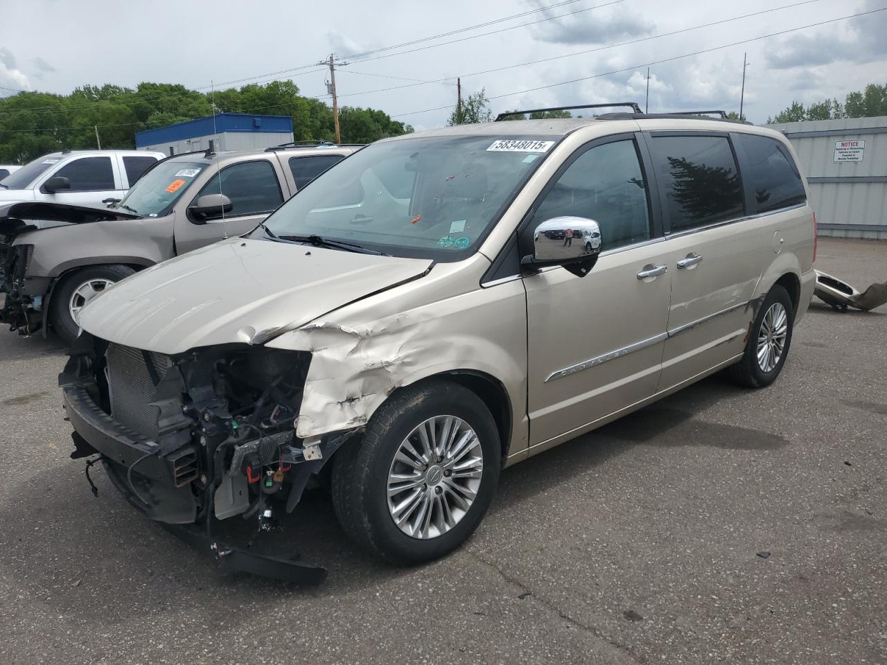 2013 Chrysler Town & Country Touring L for Sale in Ham Lake, MN - Front End