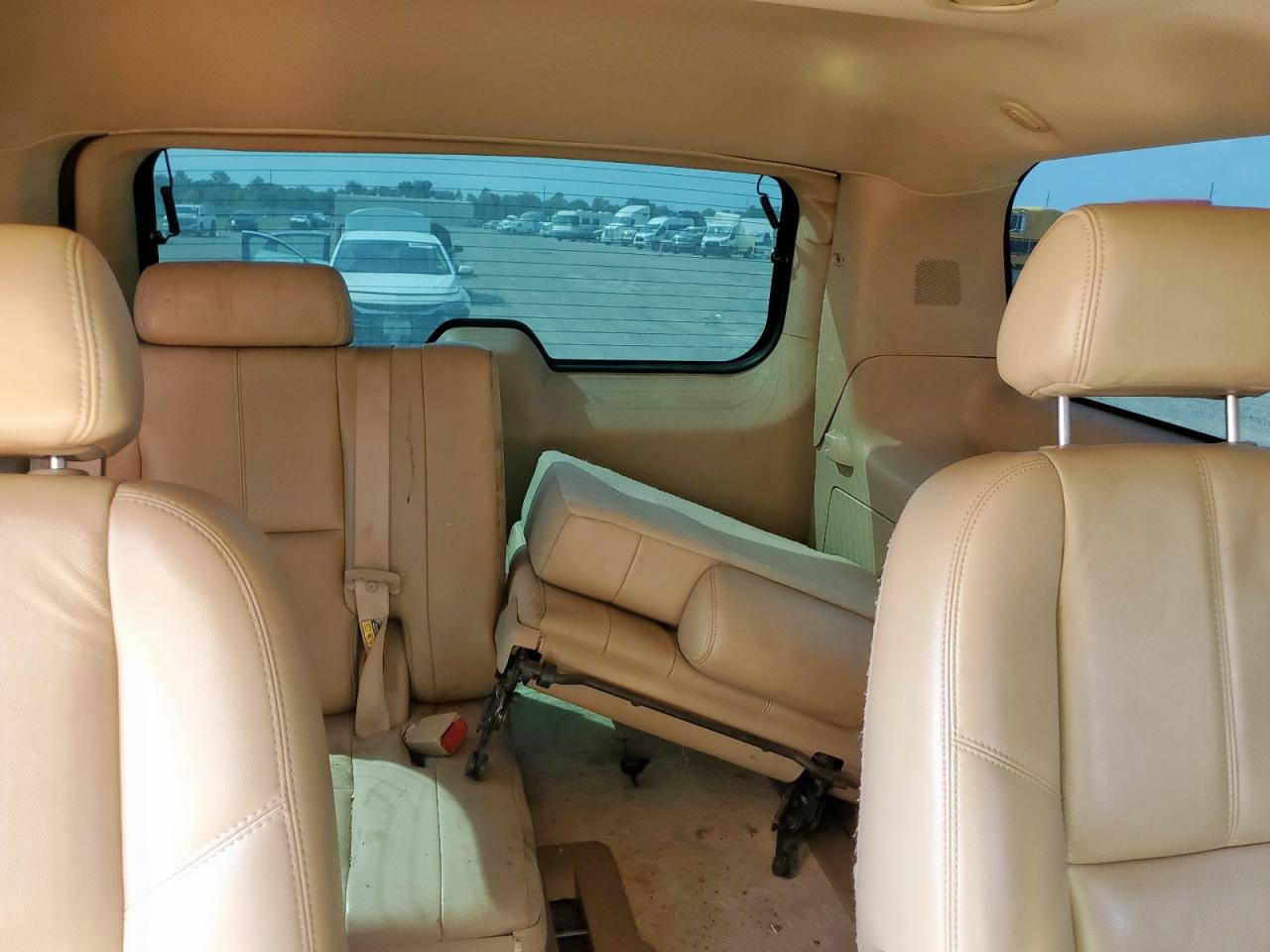 2007 GMC Yukon VIN: 1GKFK13047R209211 Lot: 57349725