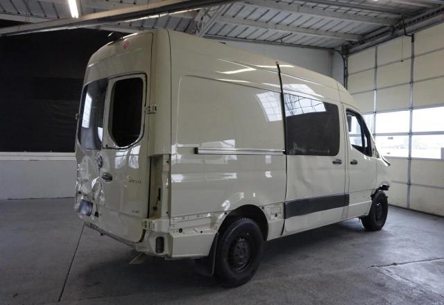  MERCEDES-BENZ SPRINTER 2022 tan