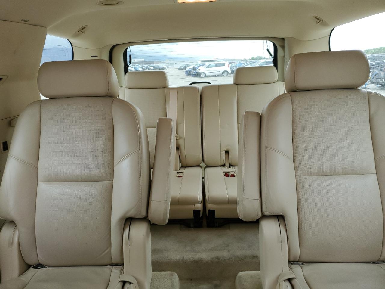 2007 Cadillac Escalade Luxury VIN: 1GYFK63807R329693 Lot: 56887685
