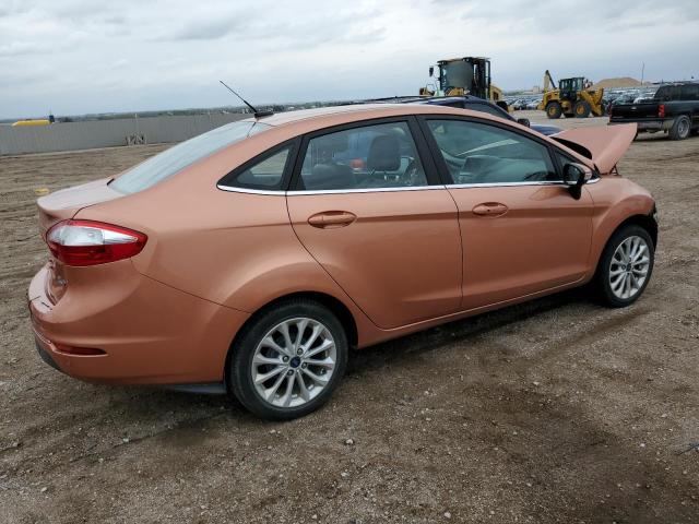 Sedans FORD FIESTA 2017 Pomarańczowy