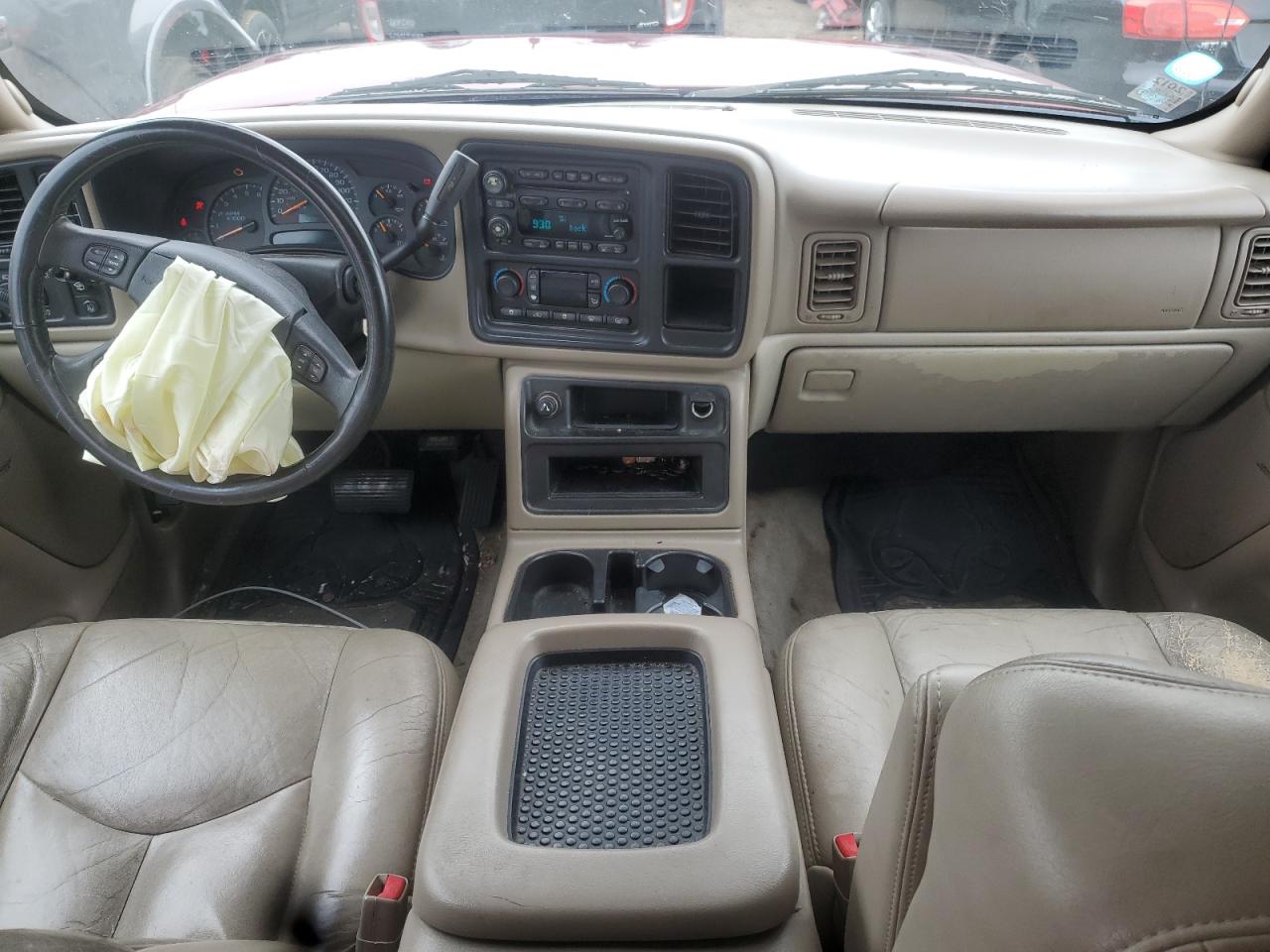 2004 Chevrolet Suburban K2500 VIN: 3GNGK26U64G306806 Lot: 55518745