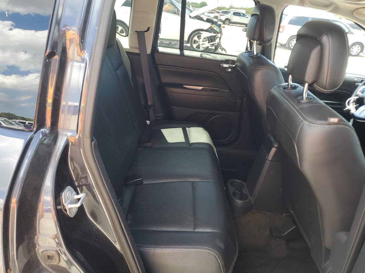 2016 Jeep Compass Latitude VIN: 1C4NJDEB5GD588064 Lot: 56971315