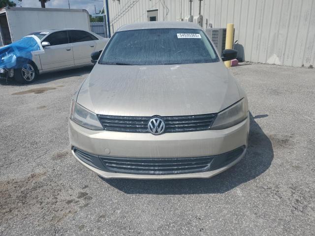 Sedans VOLKSWAGEN JETTA 2014 Złoty