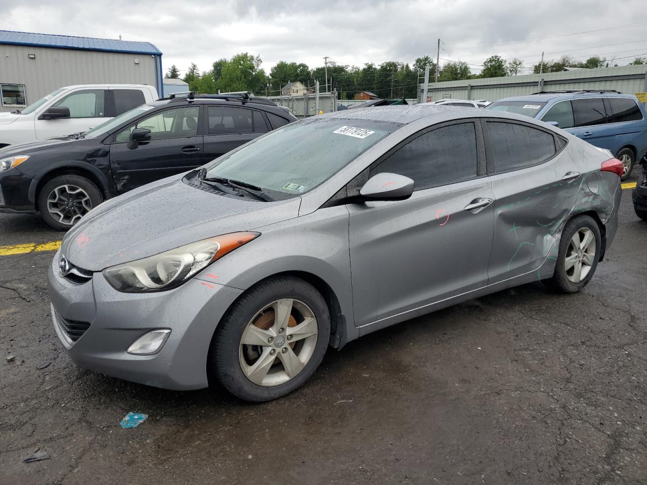 2013 Hyundai Elantra Gls للبيع في Pennsburg، PA - Side