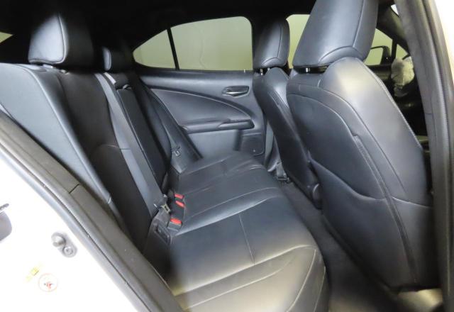  LEXUS UX 200 2019 White