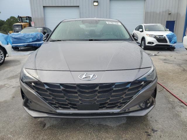  HYUNDAI ELANTRA 2022 Silver