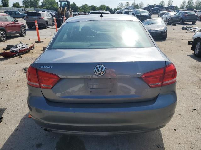 Sedans VOLKSWAGEN PASSAT 2012 Szary