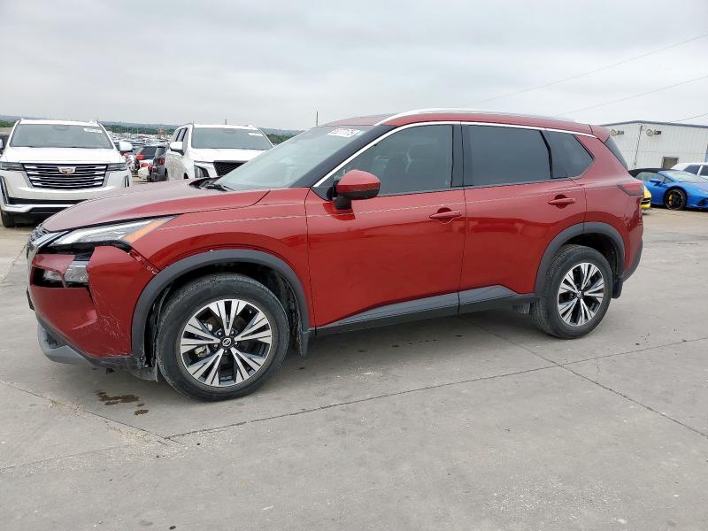 NISSAN ROGUE 2021 Красный