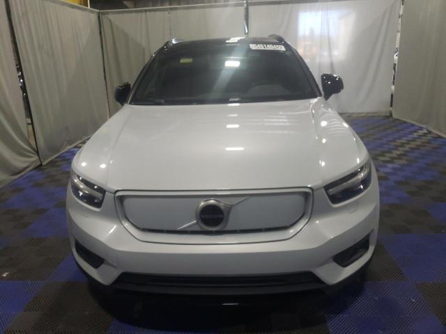  VOLVO XC40 2021 White