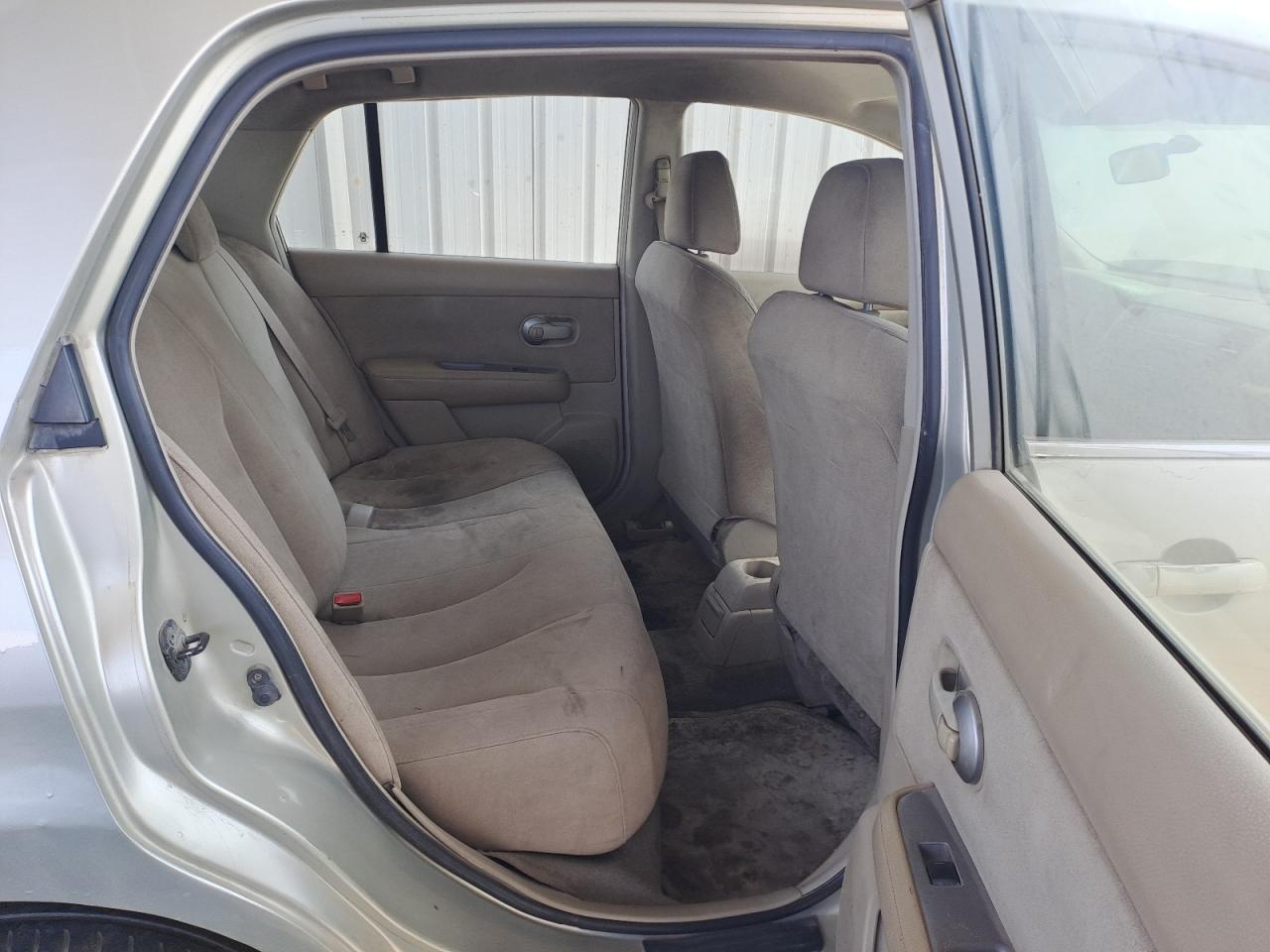 JN1CC11C18T008737 - 2006 Nissan Tiida - #57003175