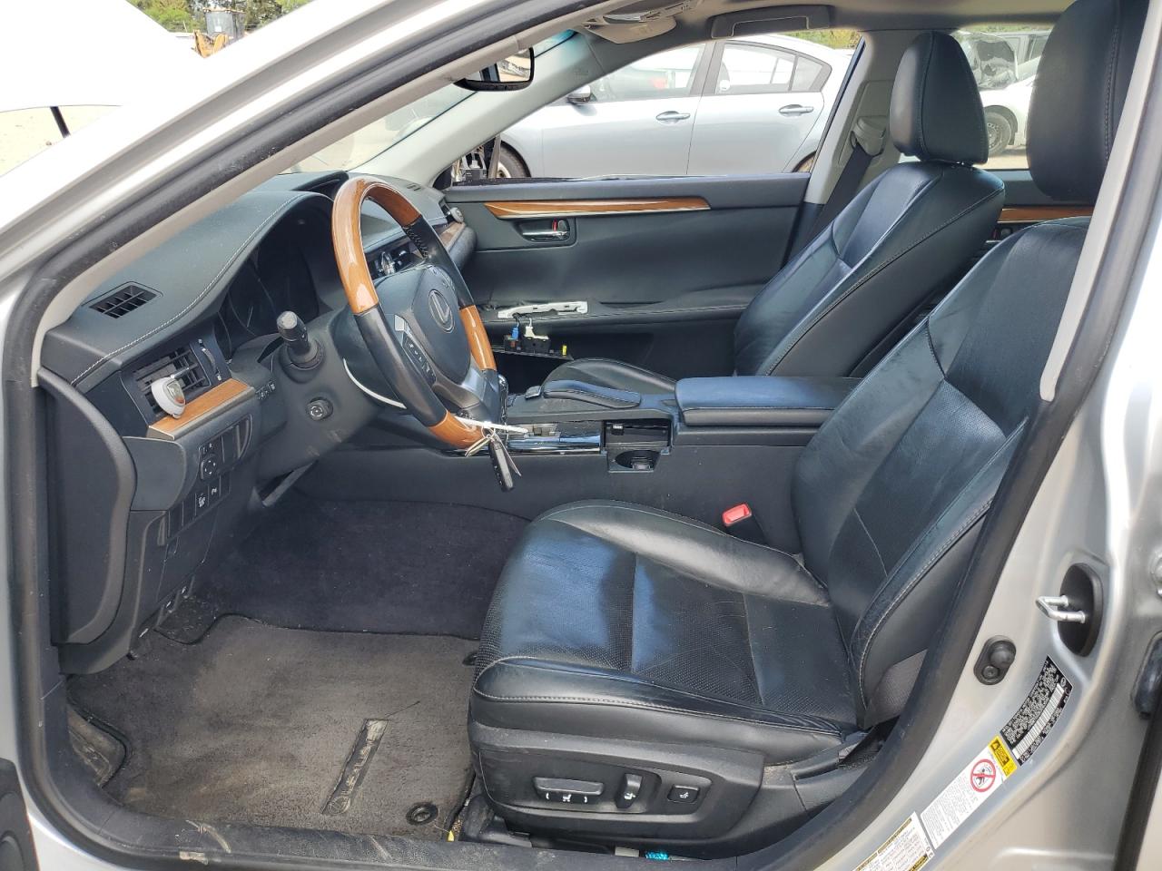 2014 Lexus Es 300H VIN: JTHBW1GG2E2063546 Lot: 56633775